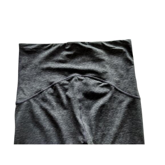 Spanx Women's Heather Gray High Rise Cropped Compression Leggings Size L - Picture 6 of 10